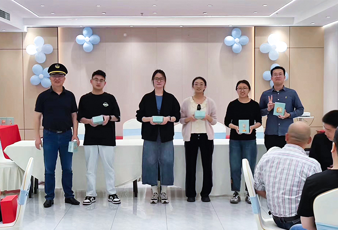 บริษัท Nantong Tianhong Textile Technology Co. , Ltd.